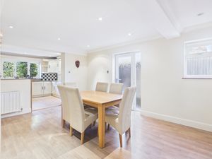 Kitchen - Alternative Angle- click for photo gallery